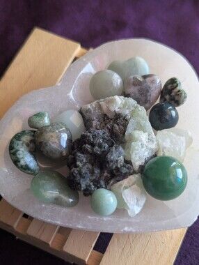All Green Heart Stone Bowl 💚 Prehnite Aventurine Moss & Indian Agate Crystals